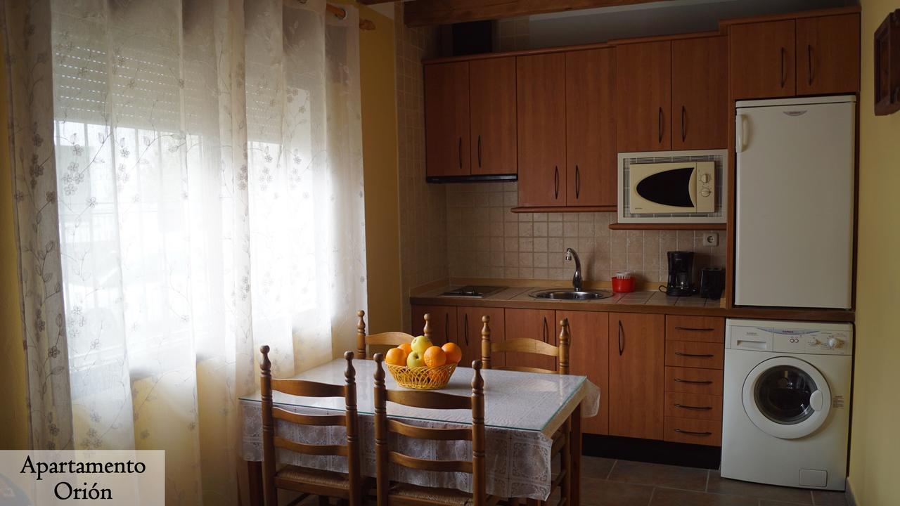 Apartamentos Estrellas De Monfraguee Torrejón el Rubio Eksteriør bilde